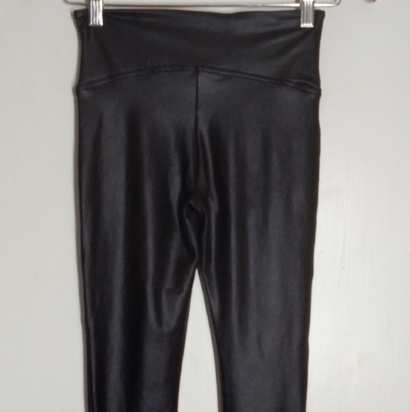Spanx faux leather compression leggings women size small - Picture 8 of 9